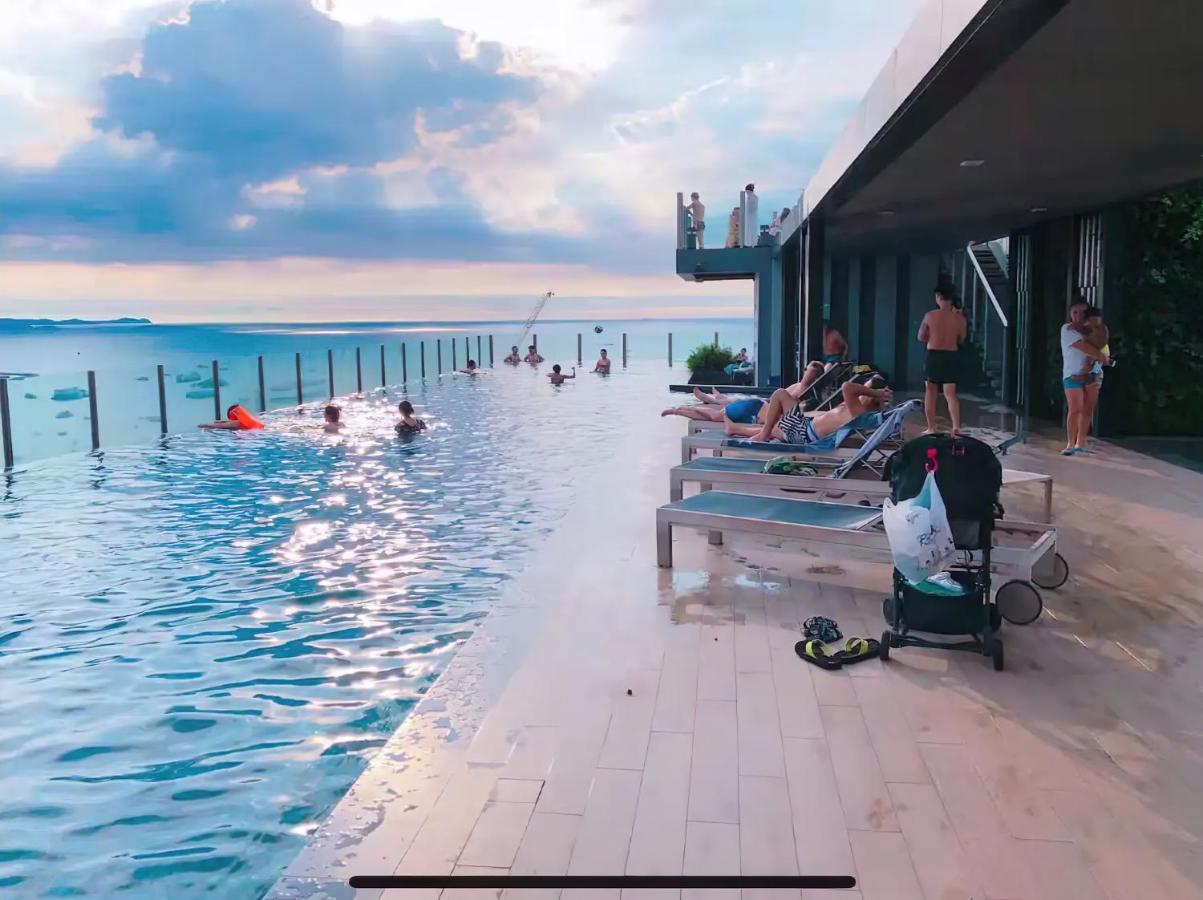Apartemen Pool & Great Location Pattaya
